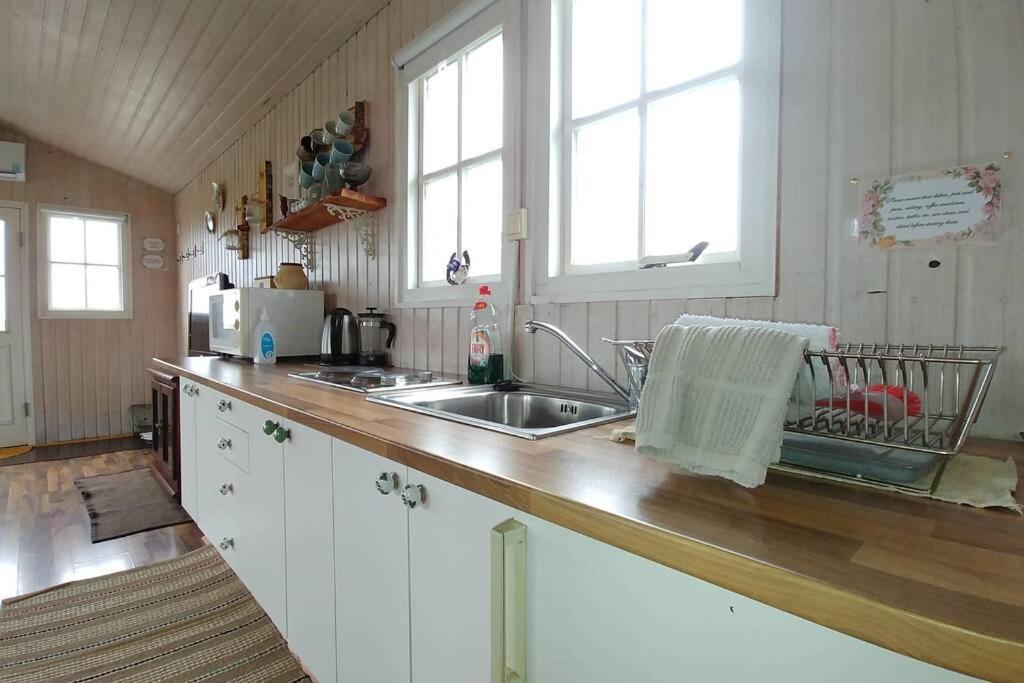 Cosy Cottage-Alfabakki-With Hot Tub Stori-Bakki Eksteriør billede