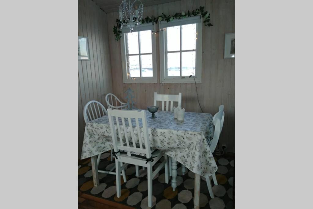 Cosy Cottage-Alfabakki-With Hot Tub Stori-Bakki Eksteriør billede